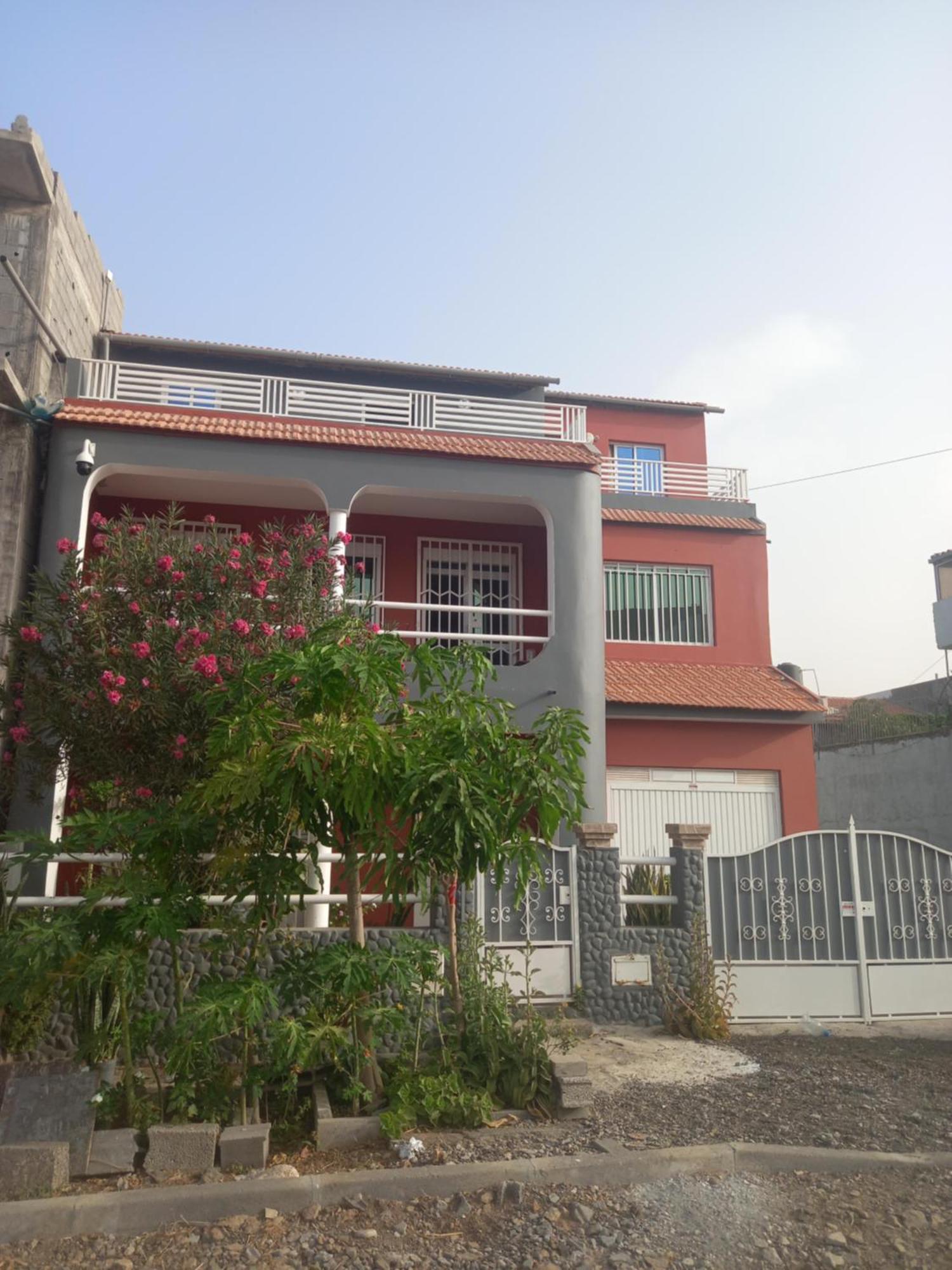Casa Herminia Tarrafal  Kültér fotó